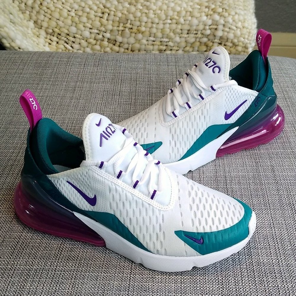 Nike Air Max 270 White Voltage Purple Sz 8 Like New!